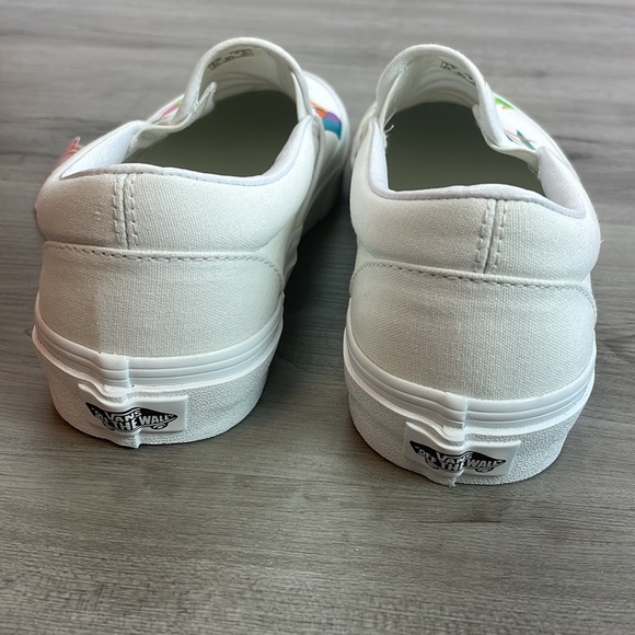 VANS- Custom hand painted slip on vans - Picture 3 of 8